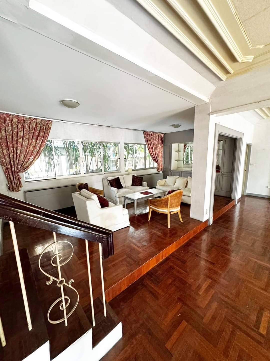 [KT-88] House for Rent near Queen Sirikit (บ้านให้เช่า ใกล้ ศูนย์ประชุมแห่งชาติสิริกิติ์) : บ้านให้เช่า 5 ห้องนอน ใกล้ศูนย์ประชุมแห่งชาติสิริกิติ์ บ้านนี้ดี อยู่แล้วรวย