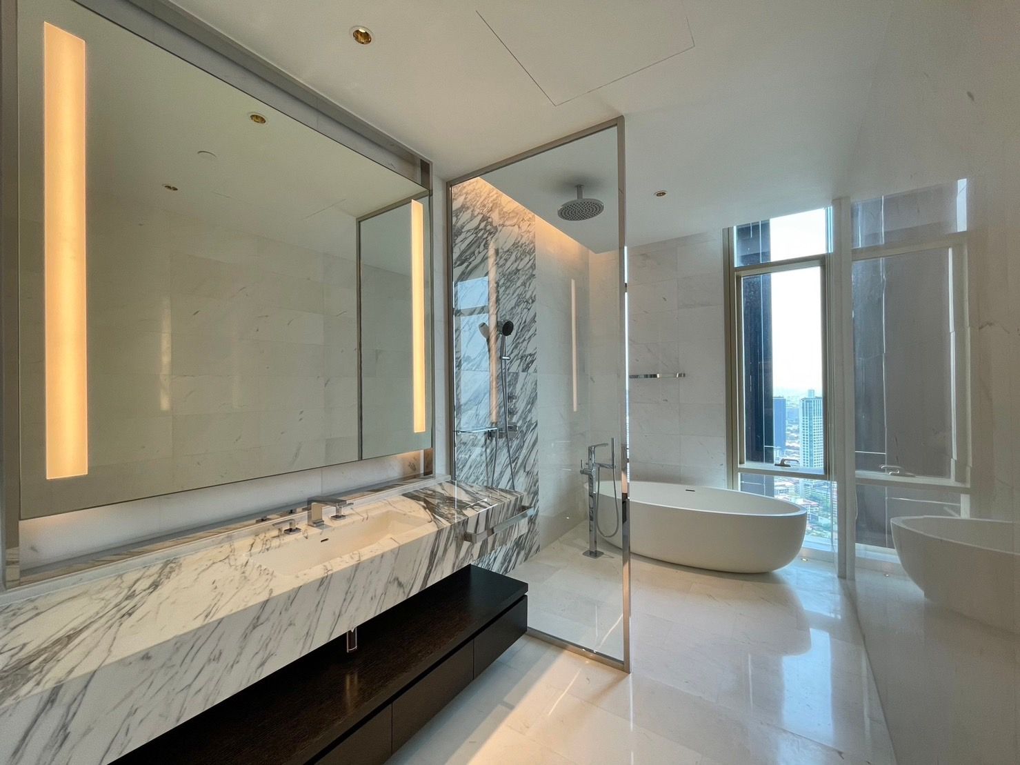 [CHC-475] Four Seasons Private Residences Bangkok (โฟร์ซีซัน ไพรเวท เรสซิเดนซ์ กรุงเทพมหานคร) : คอนโดมิเนียมให้เช่า 1 ห้องนอน ใกล้สะพานตากสิน คอนโดห้องสวย ราคาดี