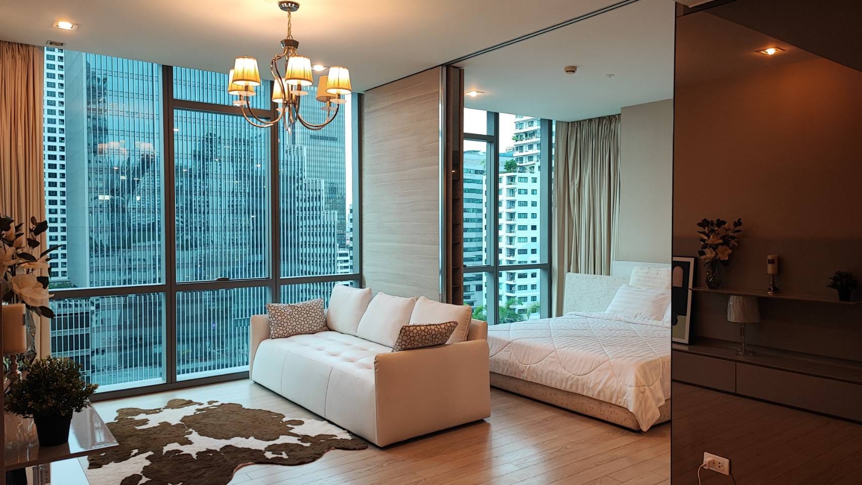 [SUA-327] The Room Sukhumvit 21 (เดอะ รูม สุขุมวิท 21) : คอนโดมิเนียมให้เช่า 1 ห้องนอน ใกล้สุขุมวิท คอนโดพร้อมเข้าอยู่