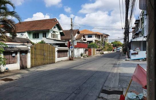 [ONB-86] House for Sale near Bearing (ขายบ้าน ใกล้ แบริ่ง) : ขายบ้าน 3 ห้องนอน ใกล้แบริ่ง บ้านสวย ทำเลดี