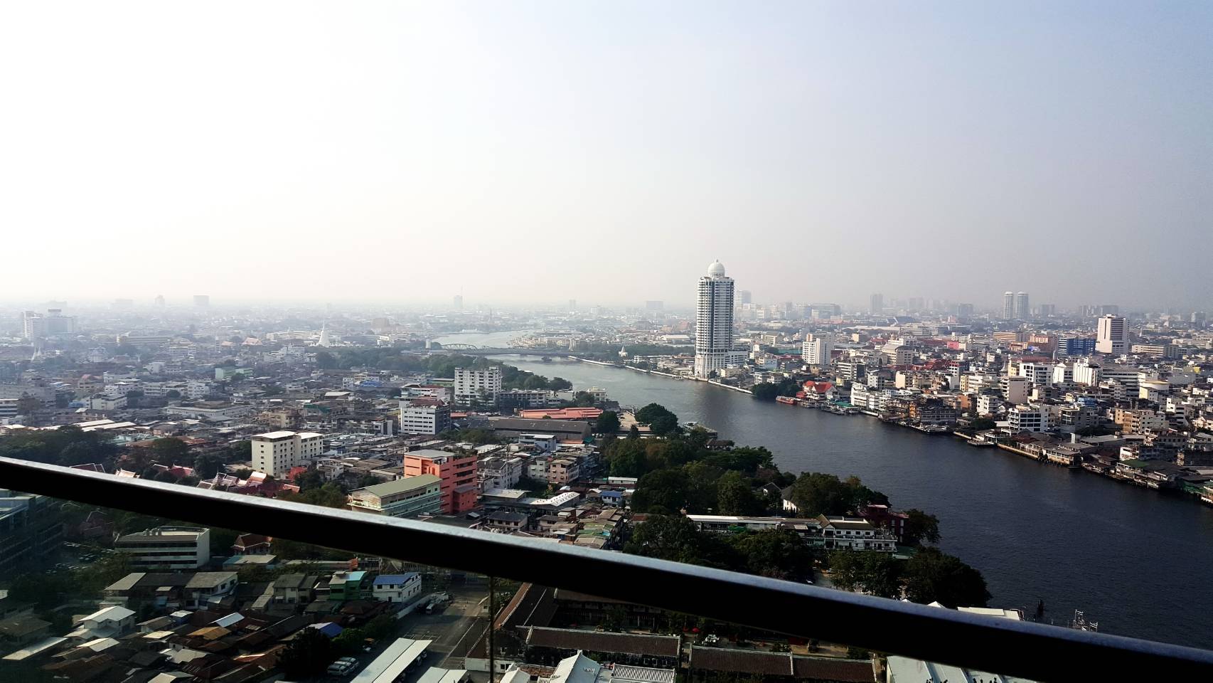 [CHK-106] Ban Chao Phraya Condo (คอนโดบ้านเจ้าพระยา) : คอนโดมิเนียมให้เช่า 1 ห้องนอน ใกล้กรุงธนบุรี ห้องนี้ดี อยู่แล้วรวย