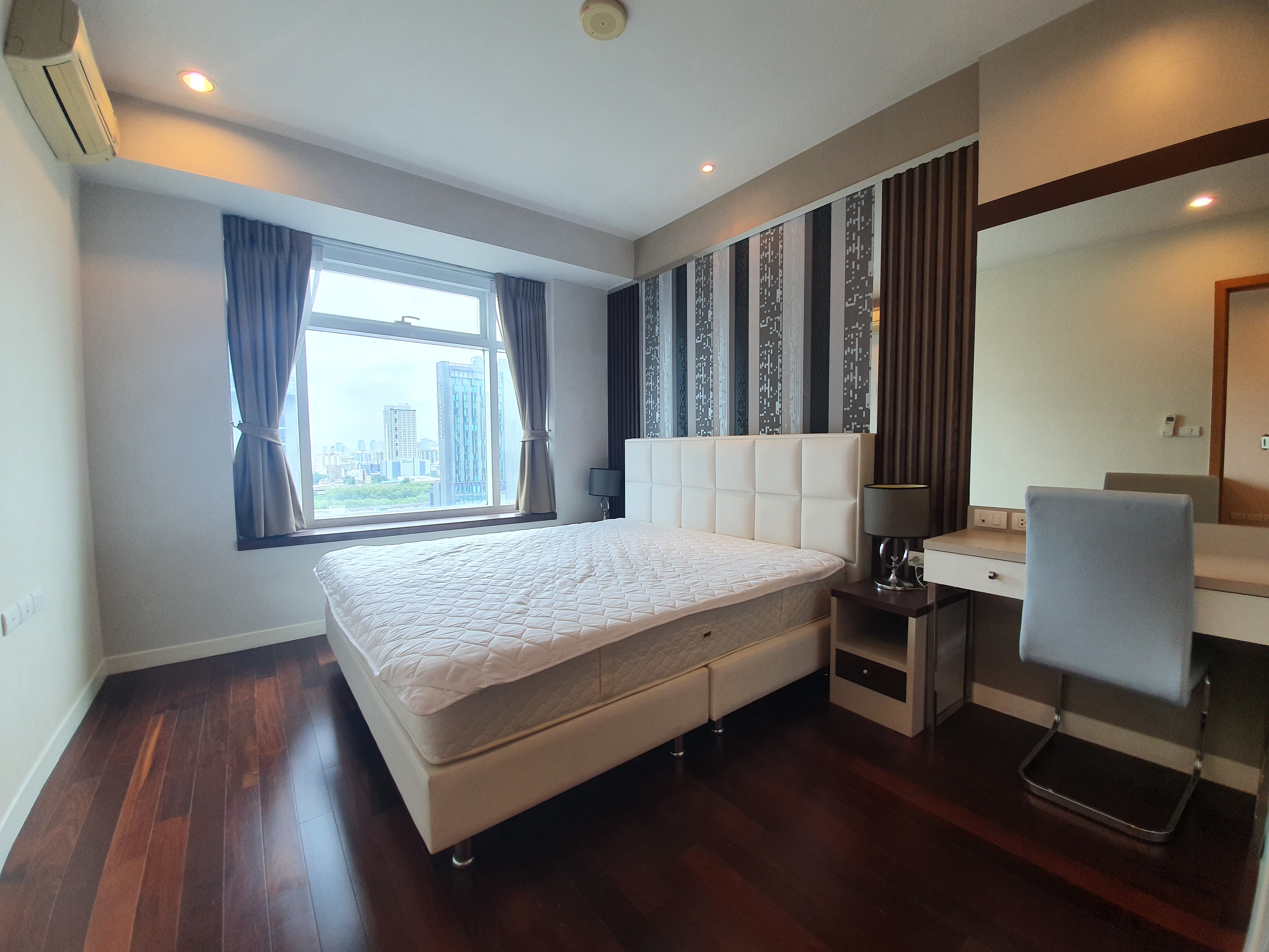 [RA-249] Circle Condominium (เซอร์เคิล คอนโดมิเนียม) : คอนโดมิเนียมให้เช่า 1 ห้องนอน ใกล้มักกะสัน พร้อมเข้าอยู่ทันที นัดดูห้องได้เลย