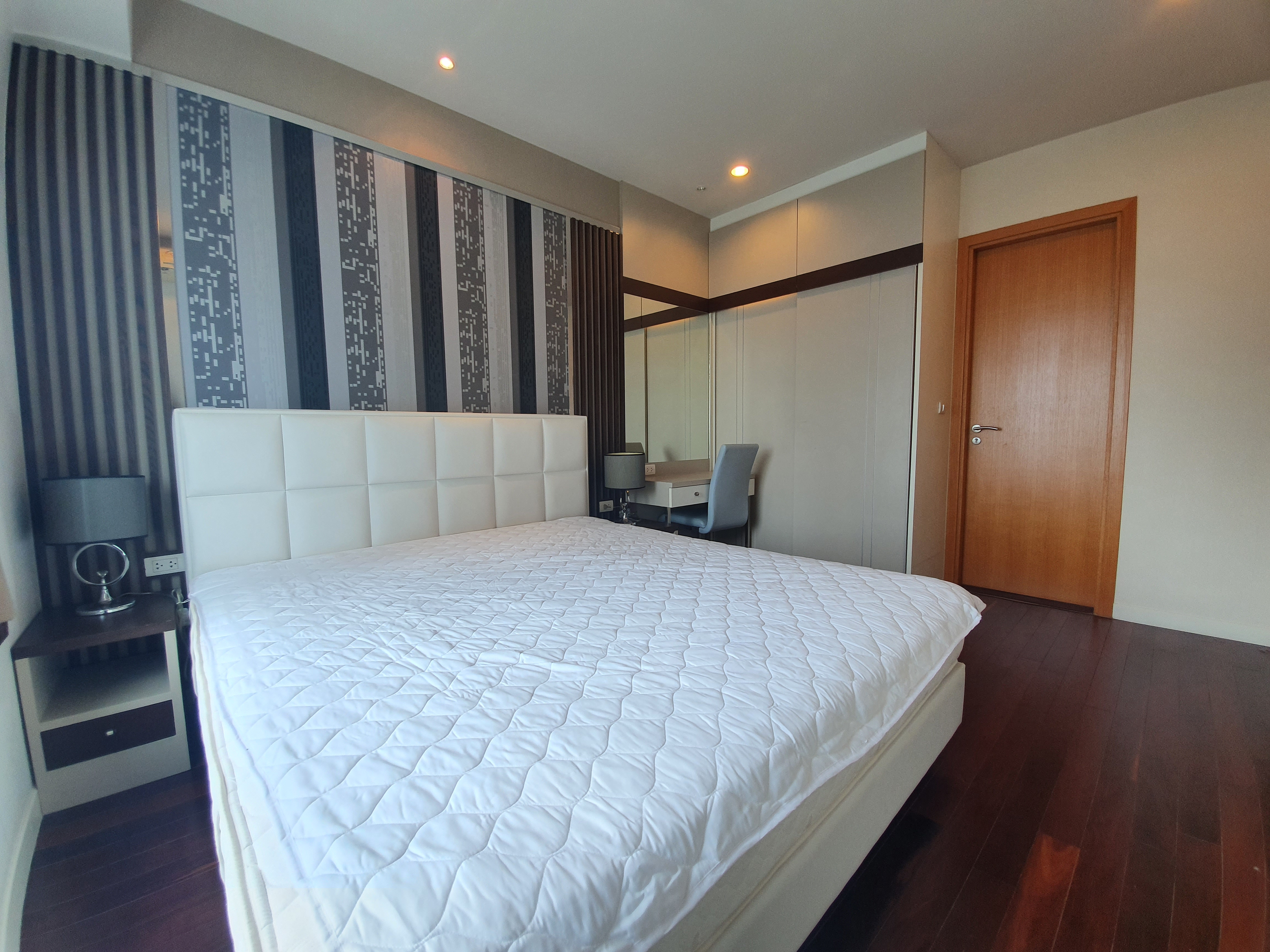 [RA-249] Circle Condominium (เซอร์เคิล คอนโดมิเนียม) : คอนโดมิเนียมให้เช่า 1 ห้องนอน ใกล้มักกะสัน พร้อมเข้าอยู่ทันที นัดดูห้องได้เลย