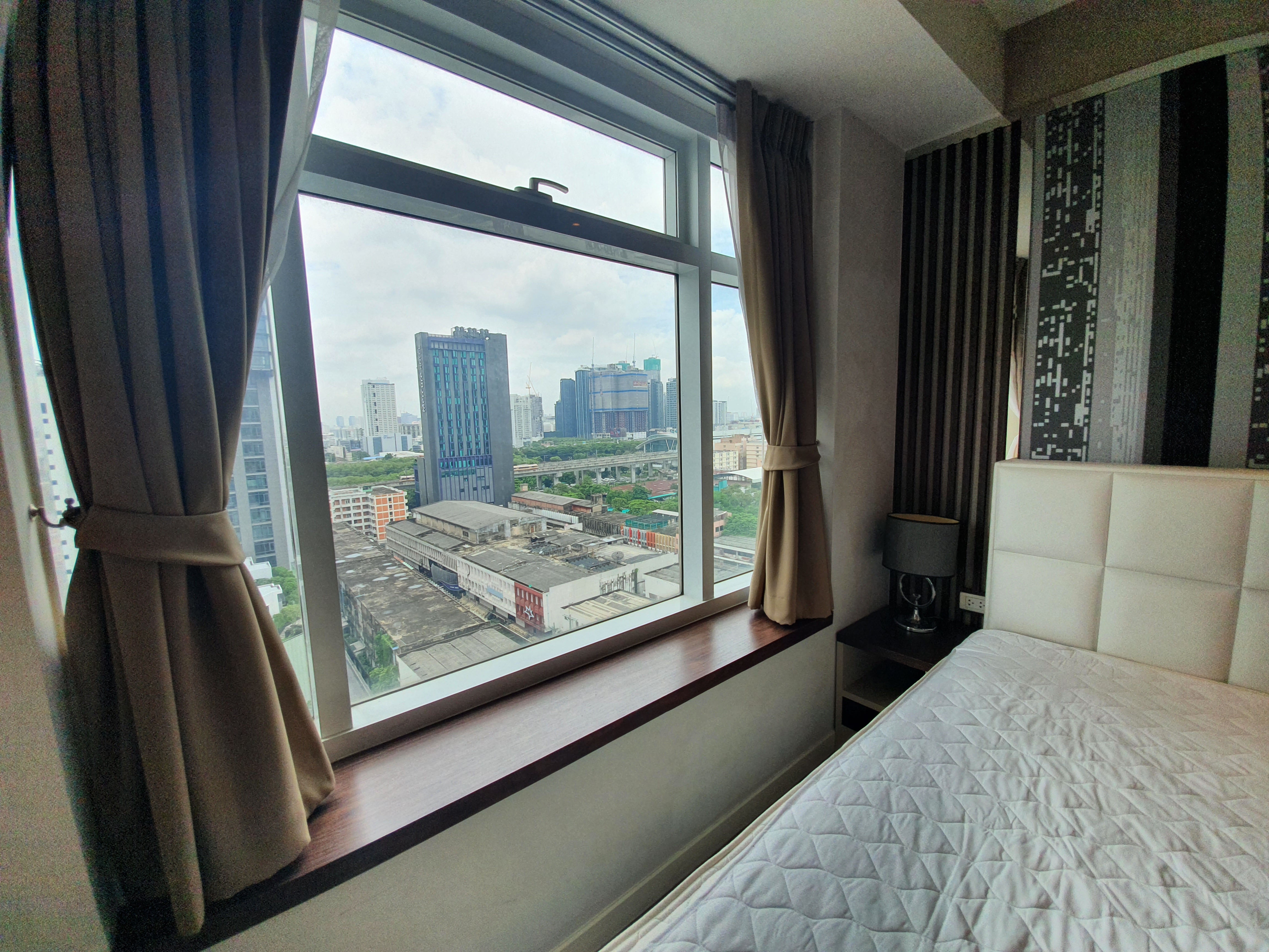 [RA-249] Circle Condominium (เซอร์เคิล คอนโดมิเนียม) : คอนโดมิเนียมให้เช่า 1 ห้องนอน ใกล้มักกะสัน พร้อมเข้าอยู่ทันที นัดดูห้องได้เลย