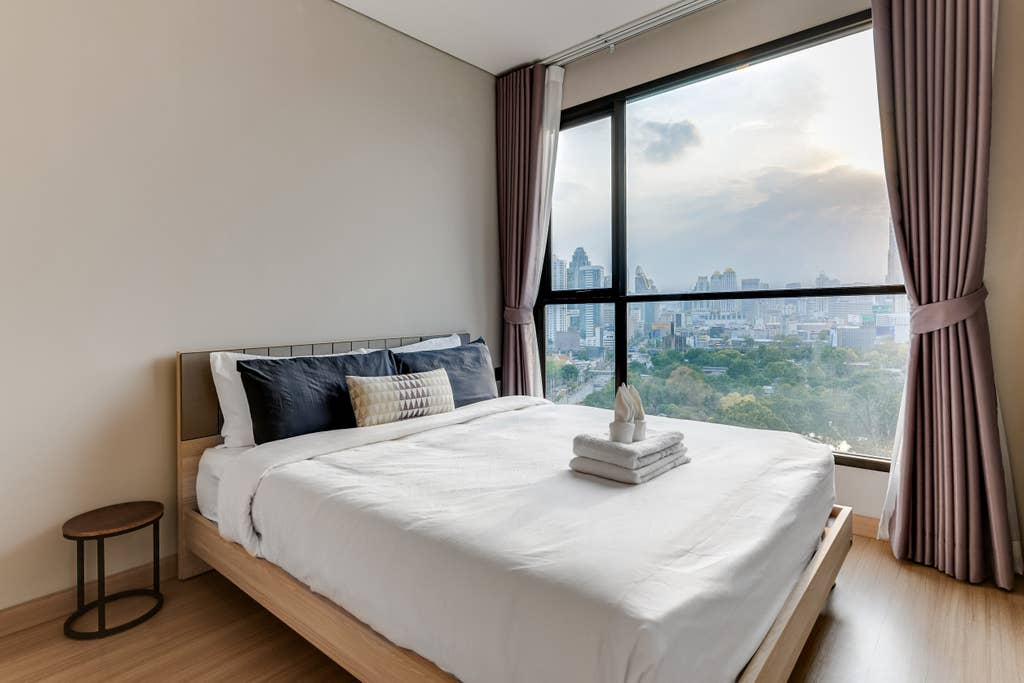 [RA-250] Lumpini Suite Phetchaburi – Makkasan (ลุมพินี สวีท เพชรบุรี - มักกะสัน) : คอนโดมิเนียมให้เช่า 2 ห้องนอน ใกล้มักกะสัน คอนโดให้เช่า ติดต่อเราเลย!