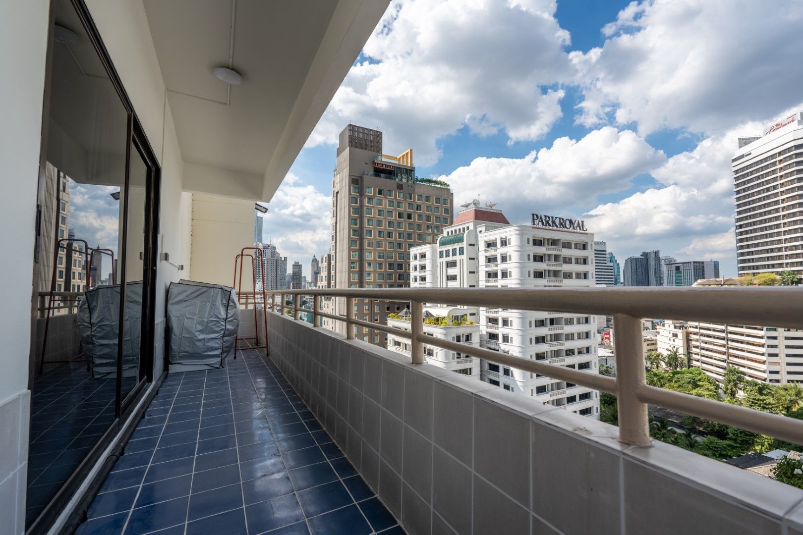 [SUN-59] Saranjai Mansion Condominium (สราญใจ แมนชั่น คอนโดมิเนียม) : คอนโดมิเนียมให้เช่า 2 ห้องนอน ใกล้นานา พร้อมเข้าอยู่ทันที นัดดูห้องได้เลย