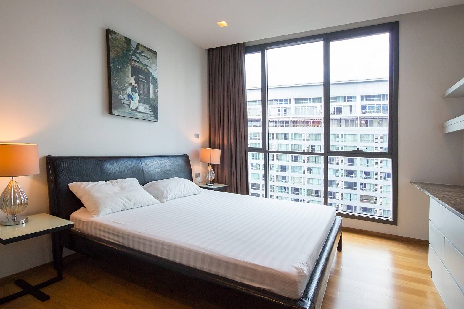 [SUN-72] Hyde Sukhumvit 13 Condominium (ไฮด์ สุขุมวิท 13 คอนโดมิเนี่ยม) : คอนโดมิเนียมให้เช่า 1 ห้องนอน ใกล้นานา ทำเลดีมาก ห้องพร้อมอยู่