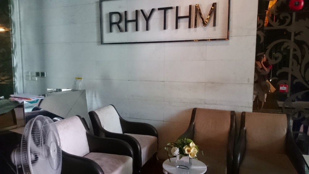 [ON-374] Rhythm Sukhumvit 50 (ริธึ่ม สุขุมวิท 50) : คอนโดมิเนียมให้เช่า 1 ห้องนอน ใกล้อ่อนนุช ทำเลดีมาก ห้องพร้อมอยู่