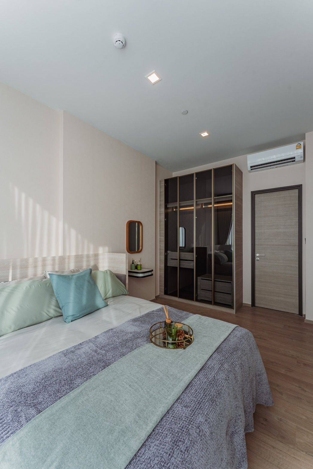 [LA-57] The Crest Park Residences (เดอะ เครสท์ พาร์ค เรสซิเดนเซส) : คอนโดมิเนียมให้เช่า 1 ห้องนอน ใกล้พหลโยธิน คอนโดอยู่สบาย