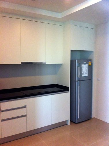 [PL-463] O2 Hip Condominium (โอทู ฮิป คอนโดมิเนียม) : คอนโดมิเนียมให้เช่า 1 ห้องนอน ใกล้เพลินจิต พร้อมเข้าอยู่ทันที นัดดูห้องได้เลย