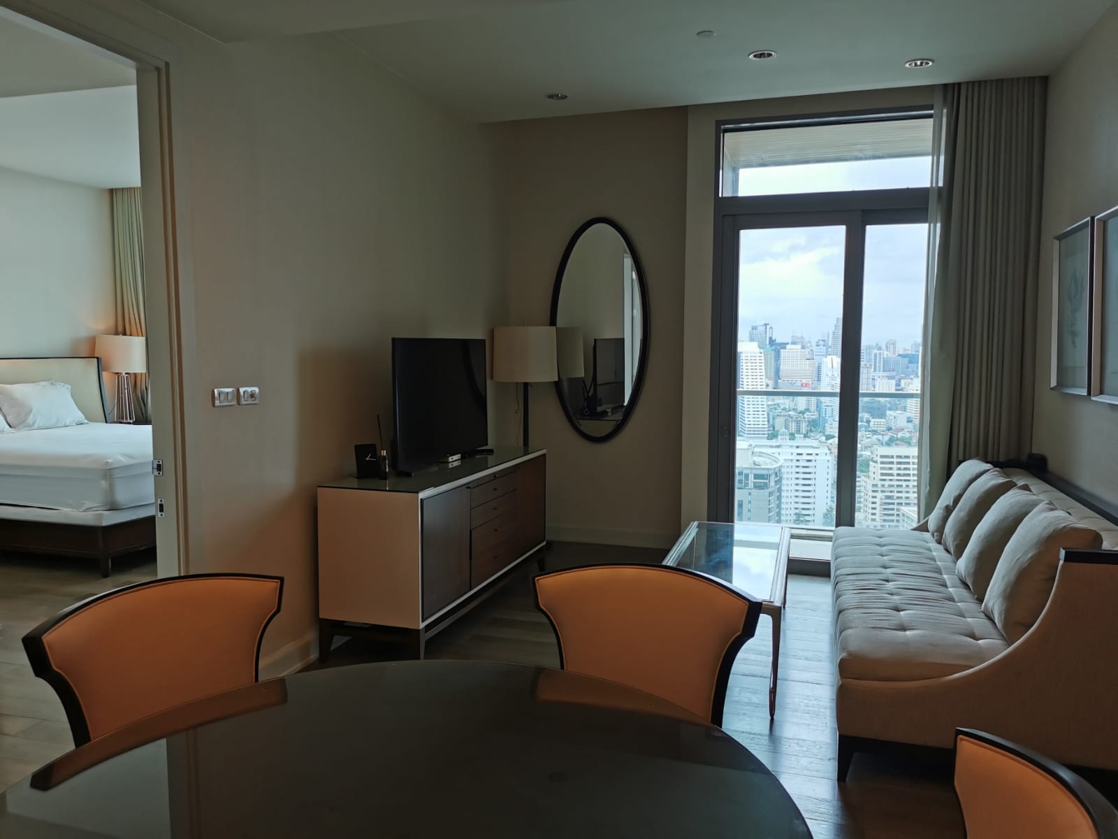 [PL-464] Oriental Residence (โอเรียนเต็ล เรสซิเดน) : ขายคอนโดมิเนียม 2 ห้องนอน ใกล้เพลินจิต คอนโดห้องสวย ราคาดี