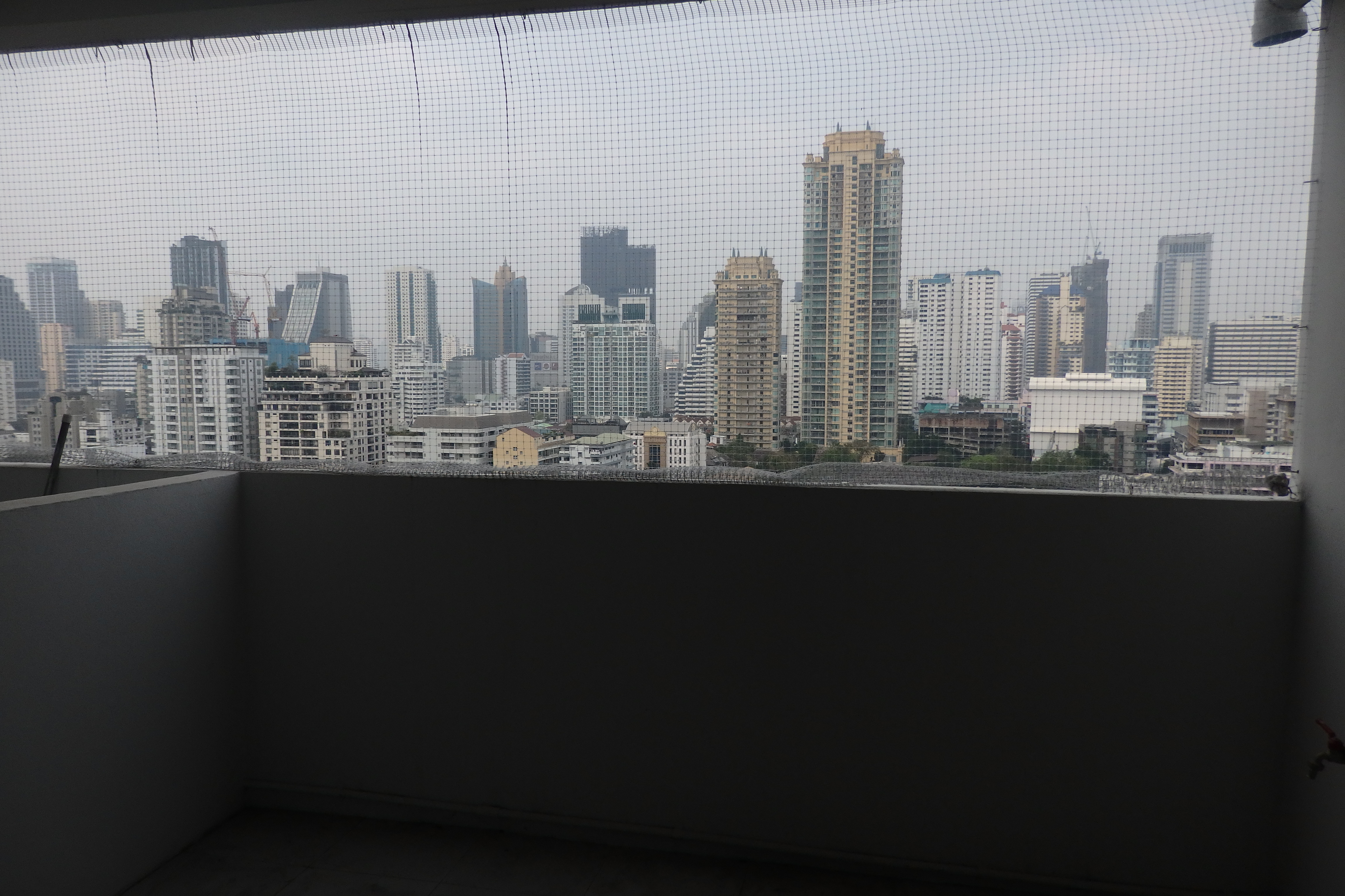 [SUP-397] D.S. Tower 2 Sukhumvit 39 Condominium (ดี.เอส. ทาวเวอร์ 2 สุขุมวิท 39 คอนโดมิเนียม) : คอนโดมิเนียมให้เช่า 2 ห้องนอน ใกล้พร้อมพงษ์ คอนโดห้องสวย ราคาดี