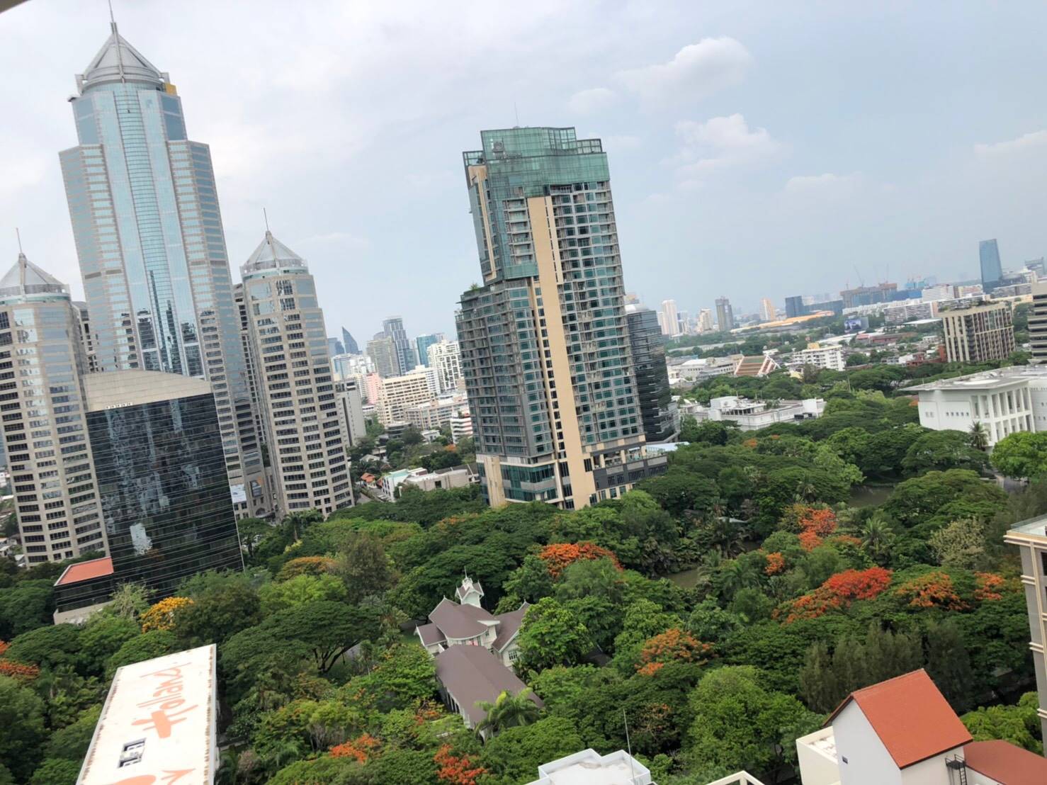 [PL-481] Urbana Langsuan Condominium (เออร์บานา หลังสวน คอนโดมิเนียม) : คอนโดมิเนียมให้เช่า 2 ห้องนอน ใกล้ราชดำริ ห้องนี้ดี อยู่แล้วรวย