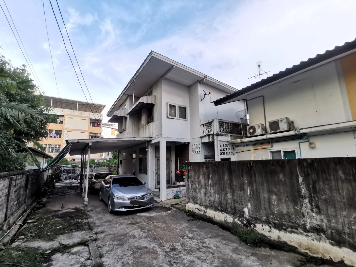 [JJ-64] House for Sale near Saphan Khwai (ขายบ้าน ใกล้ สะพานควาย) : ขายบ้าน 8 ห้องนอน ใกล้สะพานควาย บ้านสวย ทำเลดี