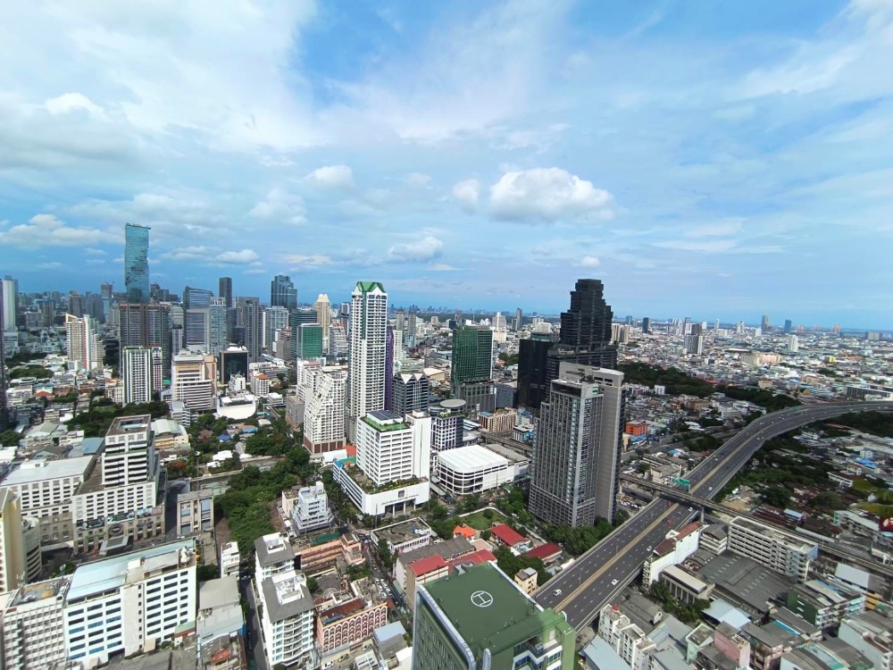 [CHC-529] lebua at State Tower (เลอ บัว แอท สเตท ทาวเวอร์) : ขายคอนโดมิเนียม 1 ห้องนอน ใกล้สุรศักดิ์ ดีลดี ราคาพิเศษสุดๆ