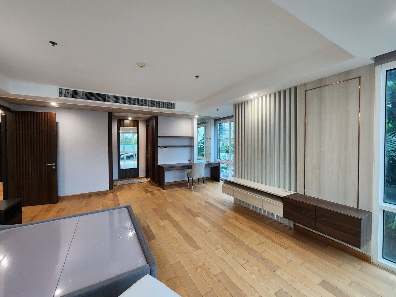 [SUT-598] Belgravia Residences Condominium (เบลเกรเวีย เรสซิเดนท์ส คอนโดมิเนียม) : คอนโดมิเนียมให้เช่า 4 ห้องนอน ใกล้ทองหล่อ ห้องเช่า ทำเลดี พร้อมเข้าอยู่ ด่วน!