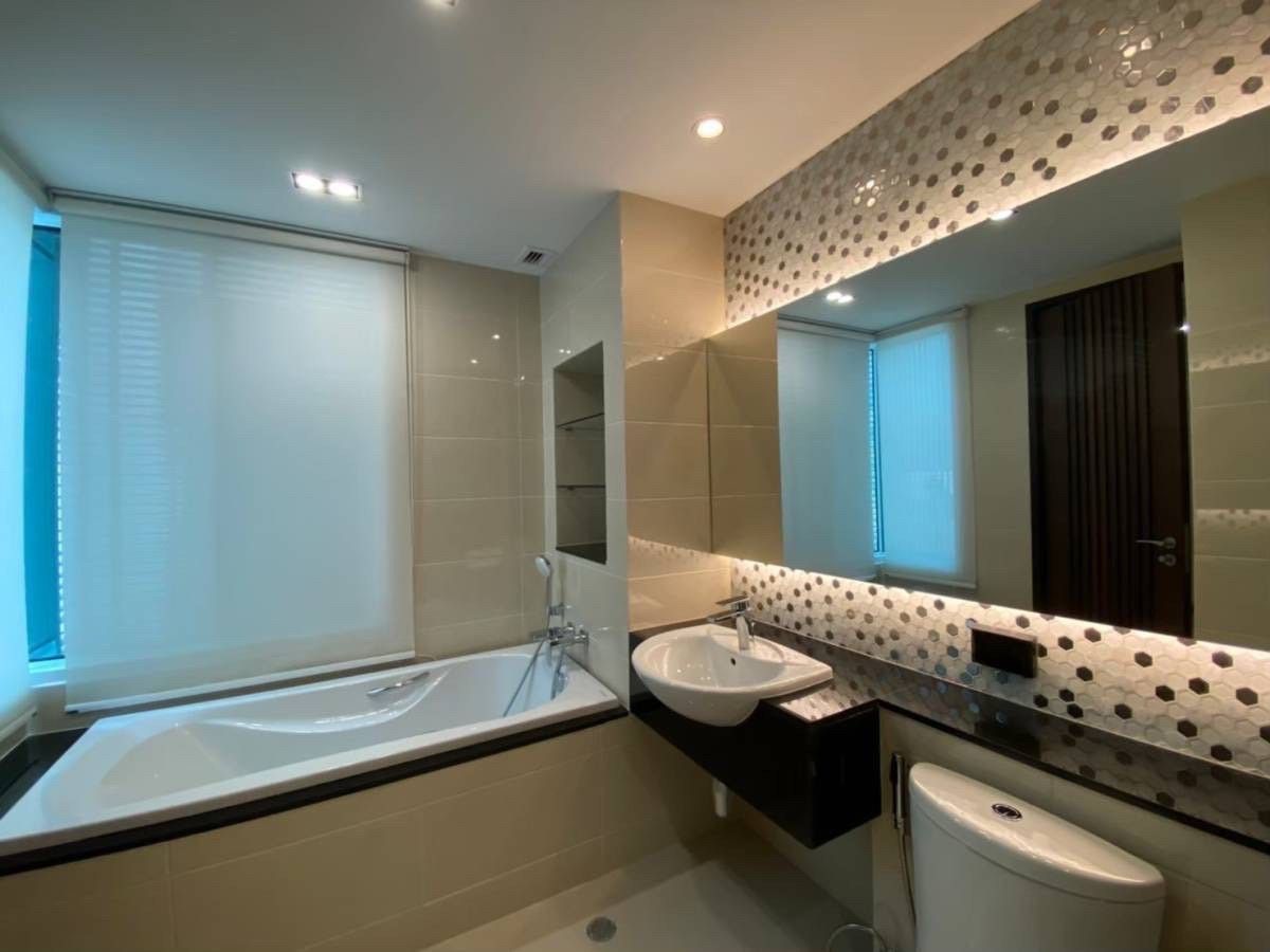 [SUT-598] Belgravia Residences Condominium (เบลเกรเวีย เรสซิเดนท์ส คอนโดมิเนียม) : คอนโดมิเนียมให้เช่า 4 ห้องนอน ใกล้ทองหล่อ ห้องเช่า ทำเลดี พร้อมเข้าอยู่ ด่วน!