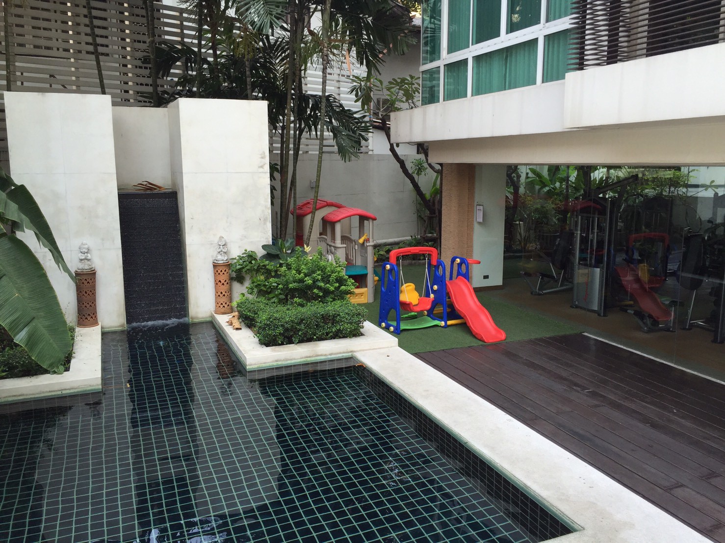 [SUT-598] Belgravia Residences Condominium (เบลเกรเวีย เรสซิเดนท์ส คอนโดมิเนียม) : คอนโดมิเนียมให้เช่า 4 ห้องนอน ใกล้ทองหล่อ ห้องเช่า ทำเลดี พร้อมเข้าอยู่ ด่วน!