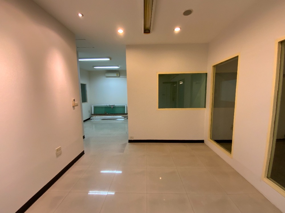 [SUA-420] Office/Commercial Space for Rent near Asoke, PS Tower Asoke (สำนักงาน/พื้นที่ให้เช่า ใกล้อโศก อาคาร PS Tower Asoke) : พื้นที่สำนักงานให้เช่า 1 ห้องนอน ใกล้อโศก พร้อมเข้าชม วันนี้