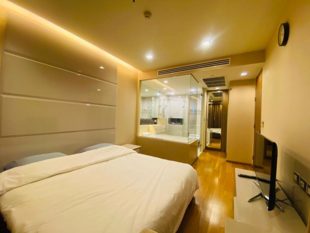 [CHC-560] The Address Sathorn (ดิ แอดเดรส สาทร) : คอนโดมิเนียมให้เช่า 2 ห้องนอน ใกล้ช่องนนทรี คอนโดให้เช่า ติดต่อเราเลย!