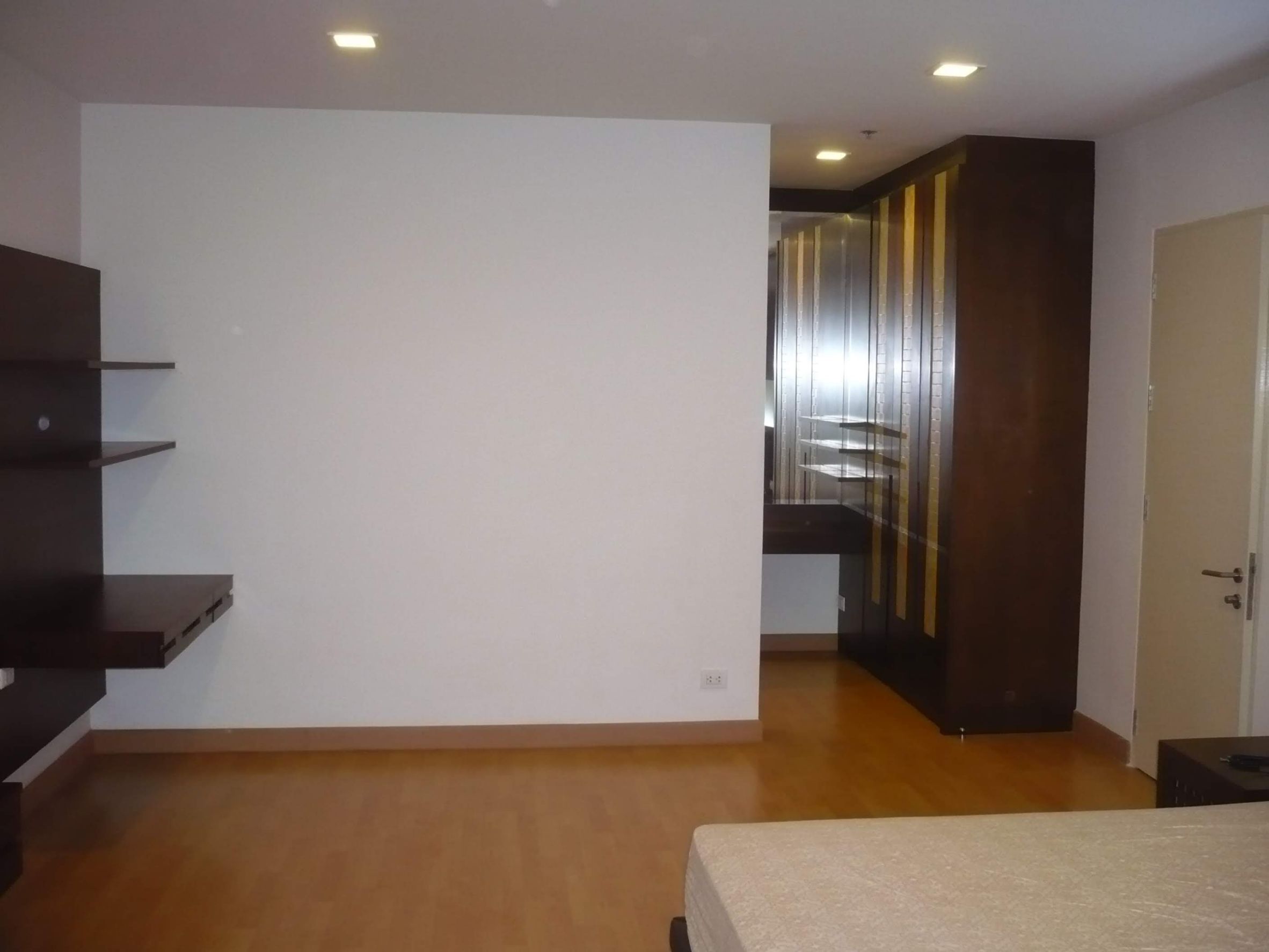 [SUE-273] Nusasiri Grand Condominium (ณุศาศิริ แกรนด์ คอนโดมิเนียม) : คอนโดมิเนียมให้เช่า 2 ห้องนอน ใกล้เอกมัย คอนโดอยู่สบาย