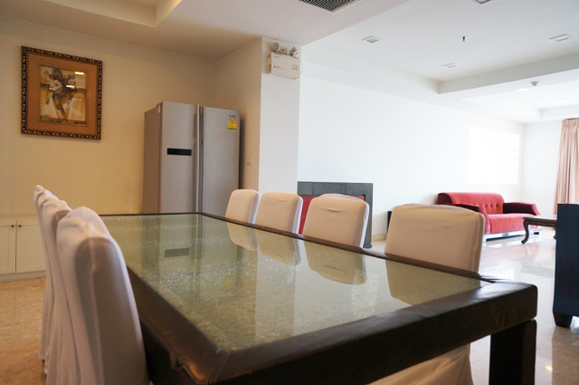 [SUE-276] Nusasiri Grand Condominium (ณุศาศิริ แกรนด์ คอนโดมิเนียม) : คอนโดมิเนียมให้เช่า 2 ห้องนอน ใกล้เอกมัย คอนโดให้เช่า ติดต่อเราเลย!