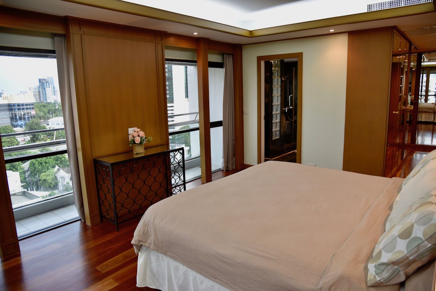 [PL-492] The Natural Place Suite Ngamduphli Condominium (เดอะ เนเชอรัล เพลส สวีท คอนโดมิเนียม) : คอนโดมิเนียมให้เช่า 4 ห้องนอน ใกล้ลุมพินี พร้อมเข้าอยู่ ด่วน!