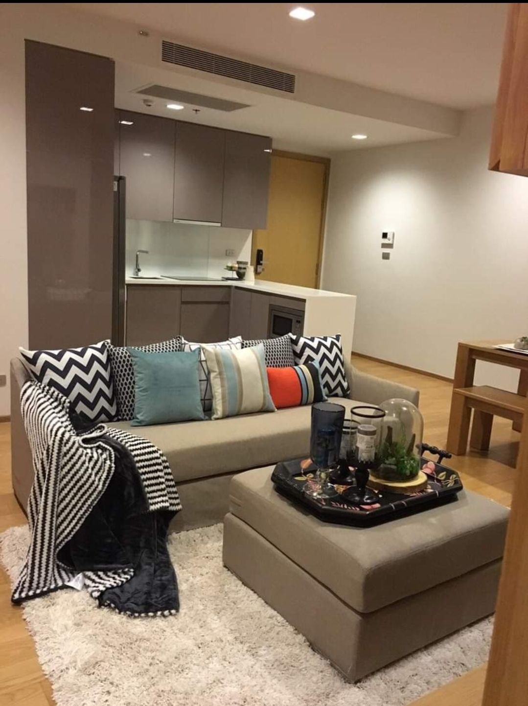 [SUN-84] Hyde Sukhumvit 13 Condominium (ไฮด์ สุขุมวิท 13 คอนโดมิเนี่ยม) : คอนโดมิเนียมให้เช่า 3 ห้องนอน ใกล้นานา คอนโดดี ทำเลได้ ส่วนกลางจัดเต็ม