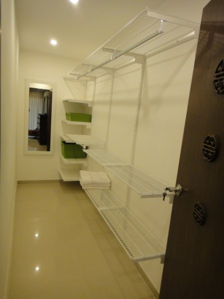 [RA-304] Baan Prompong Condominium (บ้านพร้อมพงษ์ คอนโดมิเนียม) : คอนโดมิเนียมให้เช่า 2 ห้องนอน ใกล้เพชรบุรี นัดชมได้เลยวันนี้