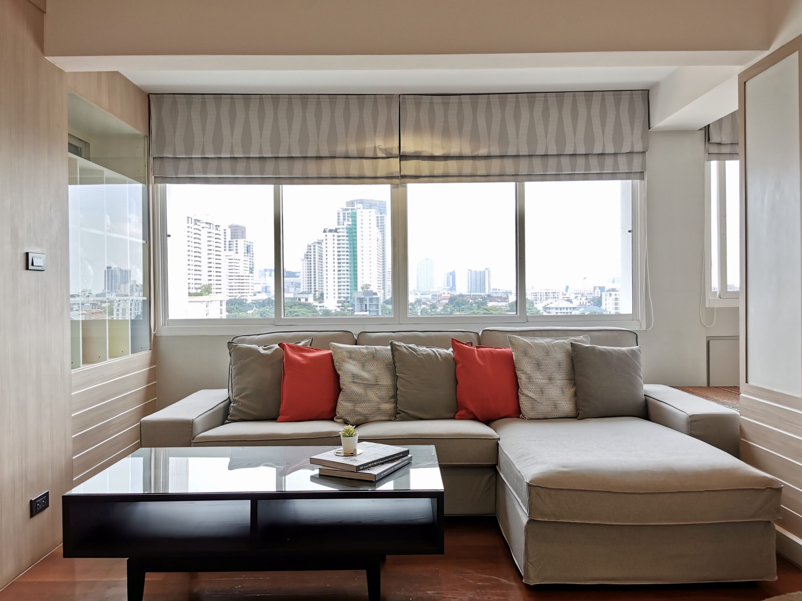 [SUP-494] Yada Residental Condominium (ญาดา เรสซิเด้นท์ทัล คอนโดมิเนียม) : ขายคอนโดมิเนียม 2 ห้องนอน ใกล้พร้อมพงษ์ คอนโดน่าลงทุน