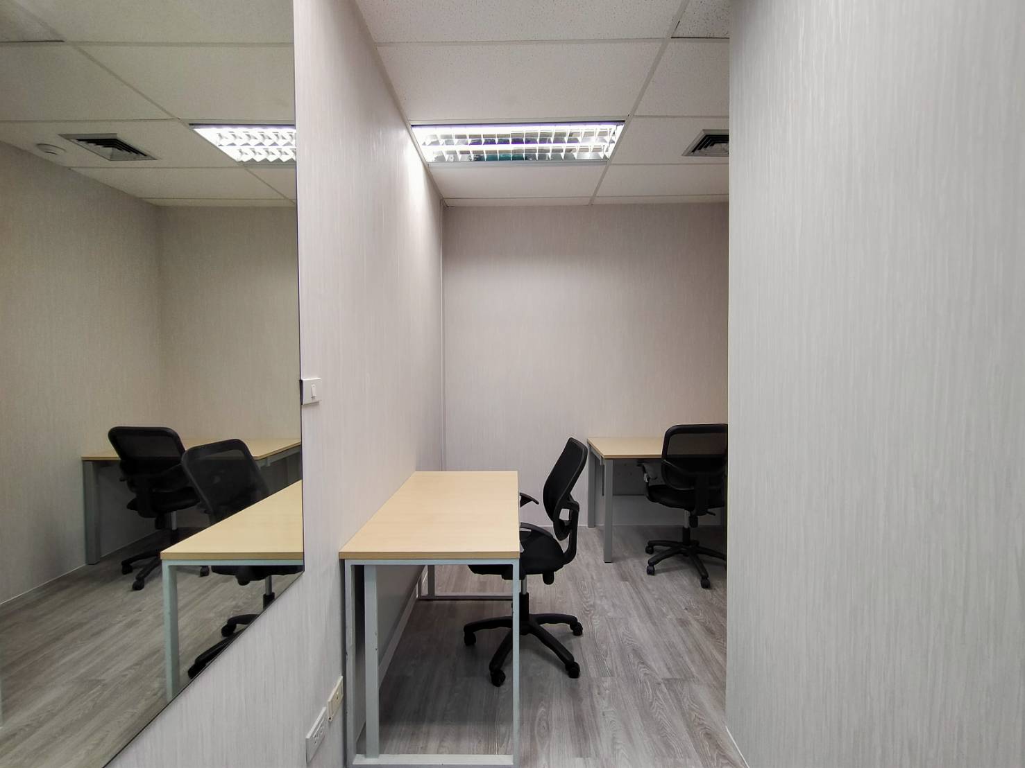 [SUP-499] Office/Commercial Space for Rent near Phrom Phong (สำนักงาน/พื้นที่ให้เช่า ใกล้พร้อมพงษ์) : พื้นที่สำนักงานให้เช่า 1 ห้องนอน ใกล้พร้อมพงษ์ พร้อมให้เช่า