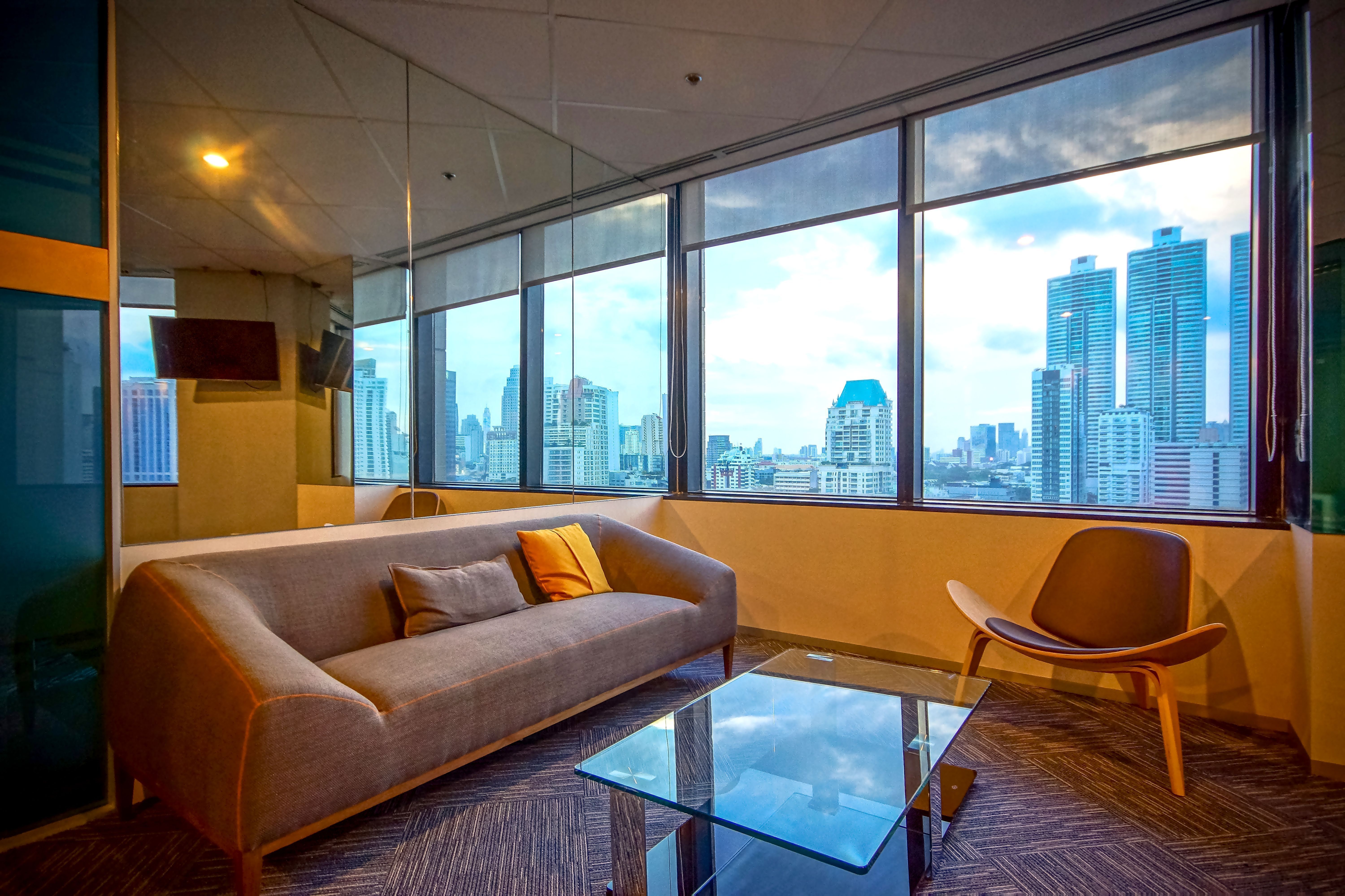 [SUP-499] Office/Commercial Space for Rent near Phrom Phong (สำนักงาน/พื้นที่ให้เช่า ใกล้พร้อมพงษ์) : พื้นที่สำนักงานให้เช่า 1 ห้องนอน ใกล้พร้อมพงษ์ พร้อมให้เช่า