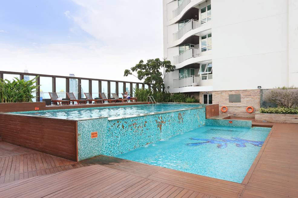 [PL-517] Urbana Langsuan Condominium (เออร์บานา หลังสวน คอนโดมิเนียม) : คอนโดมิเนียมให้เช่า 1 ห้องนอน ใกล้ราชดำริ ห้องนี้ดี อยู่แล้วรวย