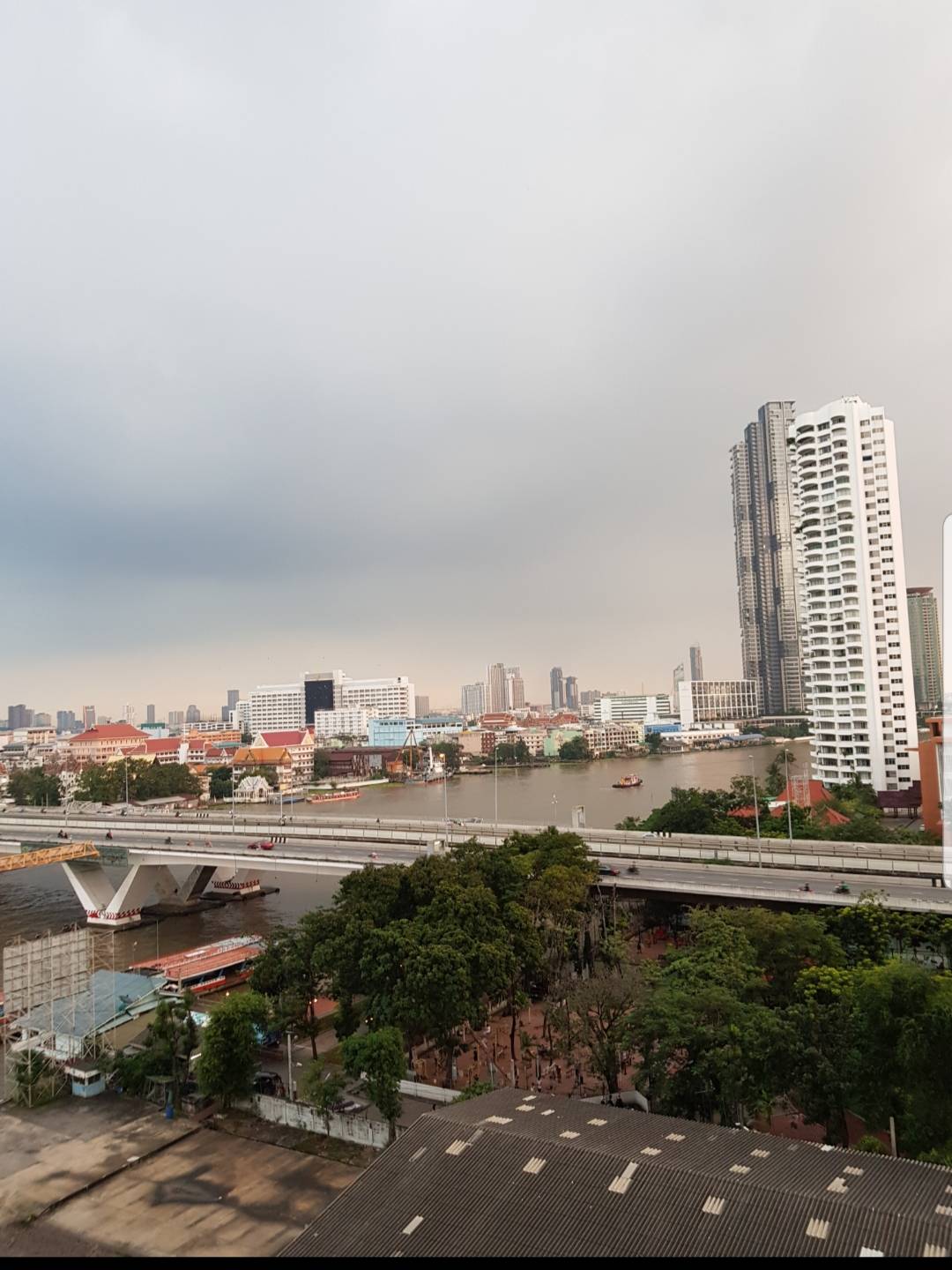 [CHC-583] The River Condominium (เดอะ ริเวอร์ คอนโดมิเนียม) : ขายคอนโดมิเนียม 1 ห้องนอน ใกล้สะพานตากสิน ทำเลดีมาก ห้องพร้อมอยู่