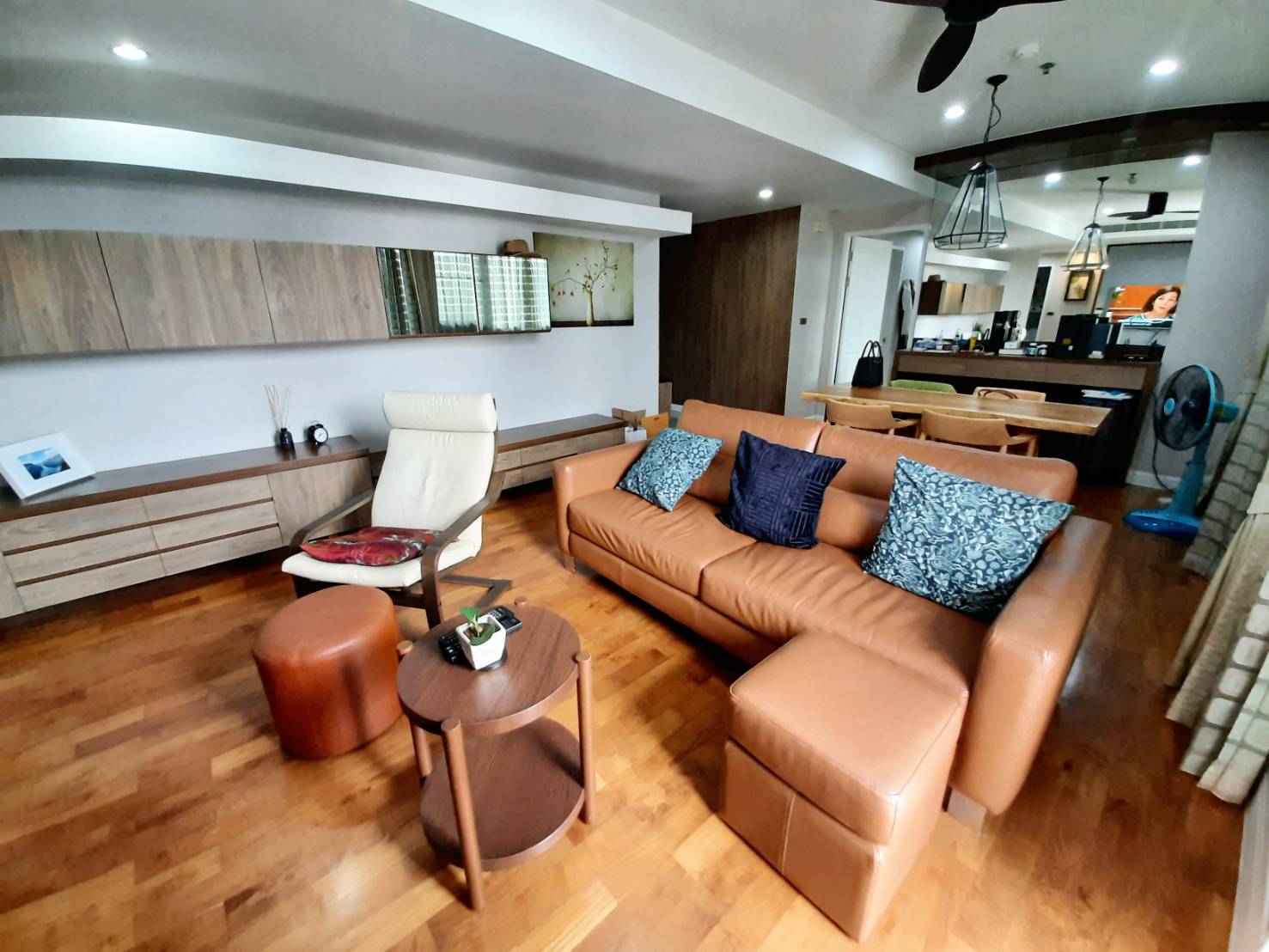 [SUA-432] Baan Siri 31 Condominium (บ้านสิริ 31 คอนโด) : คอนโดมิเนียมให้เช่า 2 ห้องนอน ใกล้อโศก คอนโดดี ทำเลได้ ส่วนกลางจัดเต็ม