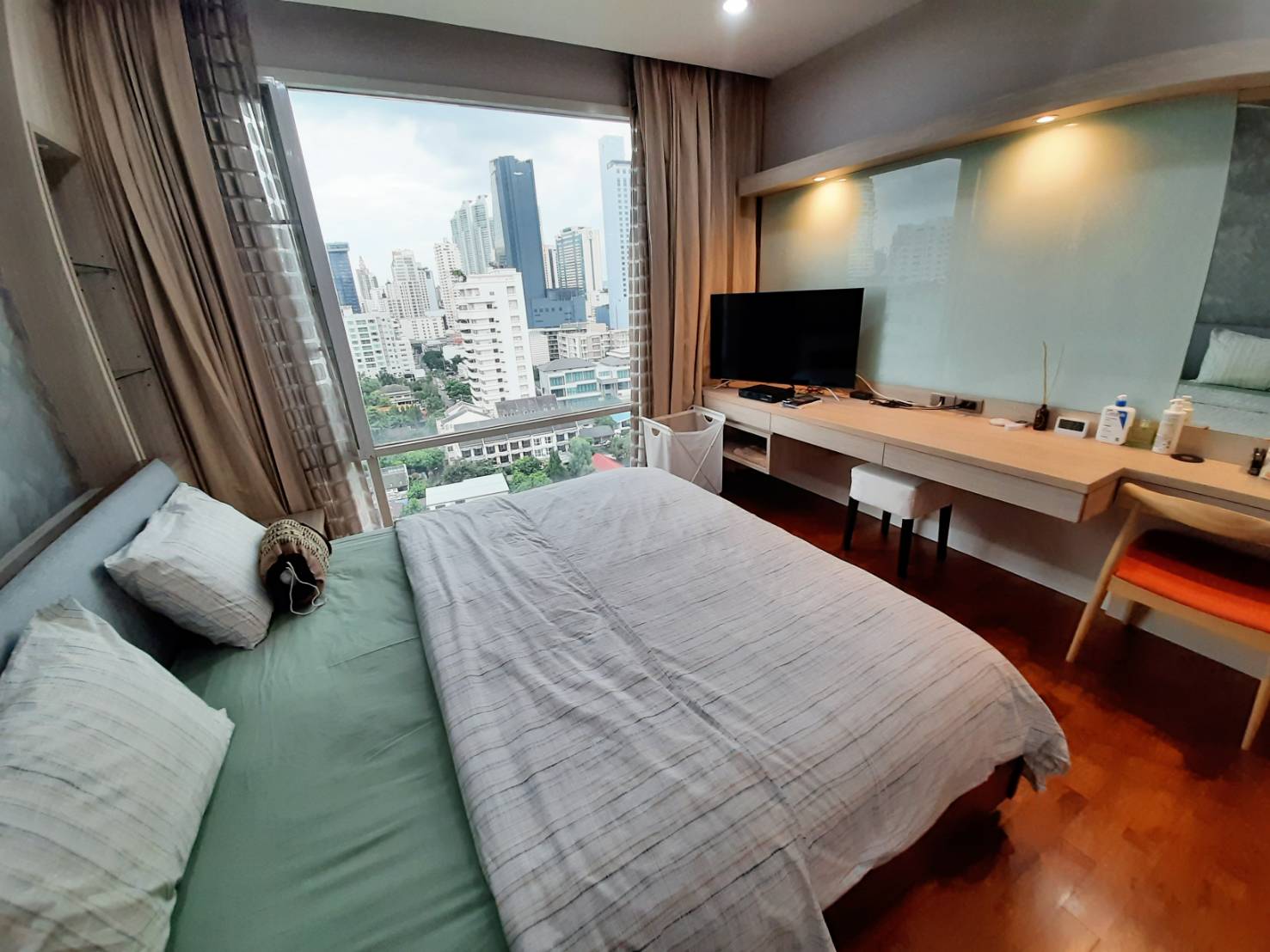 [SUA-432] Baan Siri 31 Condominium (บ้านสิริ 31 คอนโด) : คอนโดมิเนียมให้เช่า 2 ห้องนอน ใกล้อโศก คอนโดดี ทำเลได้ ส่วนกลางจัดเต็ม