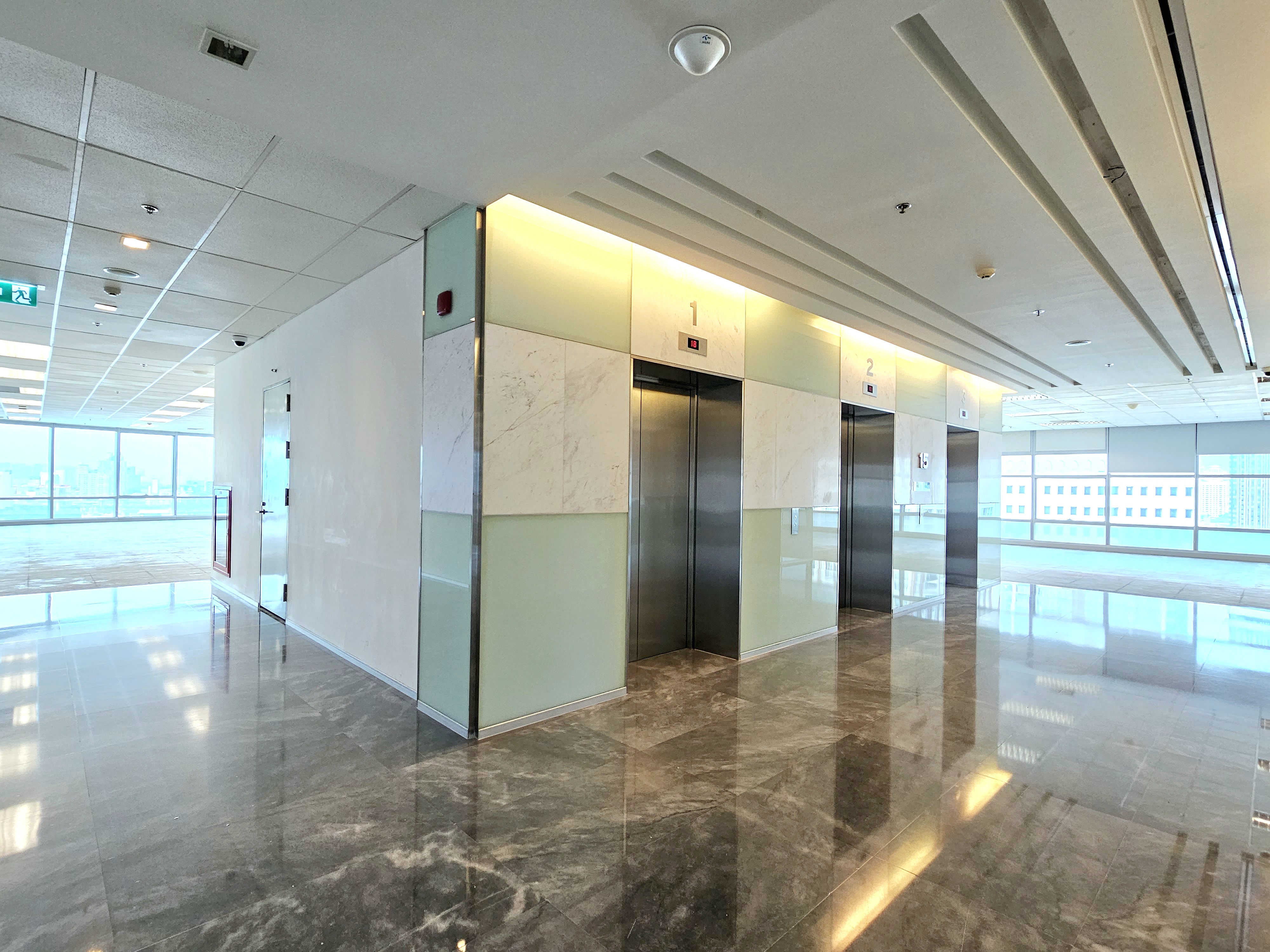 [PL-528] KPI Tower Office for Rent (เคพีไอ ทาวเวอร์ สำนักงานให้เช่า) : พื้นที่สำนักงานให้เช่า  ใกล้ชิดลม พื้นที่ให้เช่า ด่วน! ทำเลดี