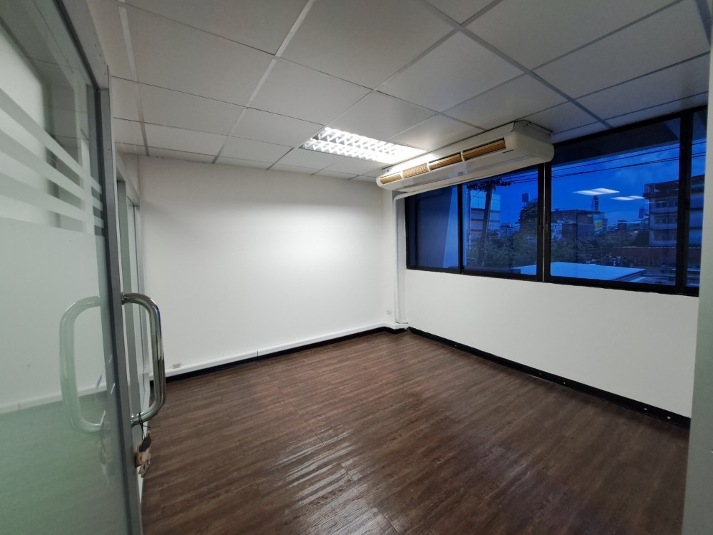 [CHC-626] Office space for Rent at Aiyara Tower, near BTS Chong Nonsi, near BRT Chan Road, Bangkok Techinical College. (สำนักงาน ออฟฟิศให้เช่า อาคารไอยรา ทาวเวอร์  ใกล้รถไฟฟ้า BTS ช่องนนทรี, ใกล้รถไฟฟ้า BRT ถนนจันทน์,เทคนิคกรุงเทพ) : พื้นที่สำนักงานให้เช่