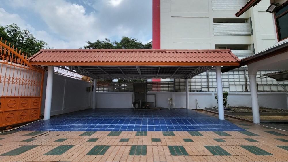 [RA-376] House for Rent near Rama 9 (บ้านเดี่ยวให้เช่า พระราม 9 ซอย 49 ทำเลศักยภาพ ใกล้เดอะไนน์พระราม 9 หมู่บ้าน เสรี พระรามเก้า ซอย49 เหมาะสำหรับออฟฟิศ-พักอาศัย) : บ้านให้เช่า 7 ห้องนอน ใกล้พระราม 9 บ้านให้เช่า พร้อมเข้าอยู่ ด่วน!