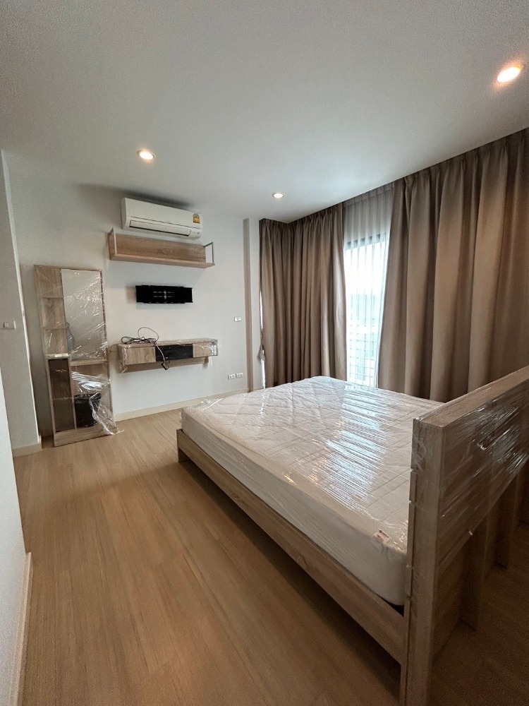 [RA-403] Townhouse Home office for Rent in Nirvana At Work Rama 9, prime location near Homepro The Nine. (ให้เช่าโฮมออฟฟิศ 4 ชั้น เนอวานา แอทเวิร์ค พระราม 9
ทำเลดี สะดวกสบาย ใกล้ Homepro The Nine) : ทาวน์เฮ้าส์ให้เช่า 5 ห้องนอน ใกล้พระราม 9 บ้านให้เช่า พร