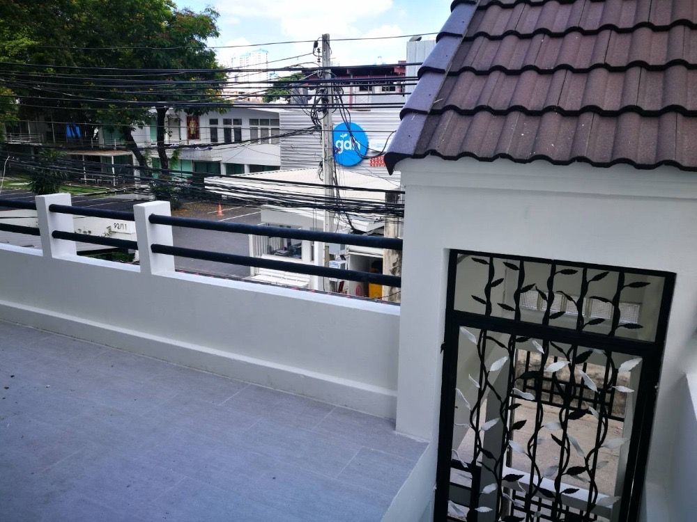 [SUP-531] House for Rent near BTS Phrom Phong (บ้านให้เช่า ใกล้ BTS พร้อมพงษ์) : บ้านให้เช่า เลี้ยงสัตว์ได้ 4 ห้องนอน ใกล้พร้อมพงษ์ บ้านสวย น่าอยู่มาก