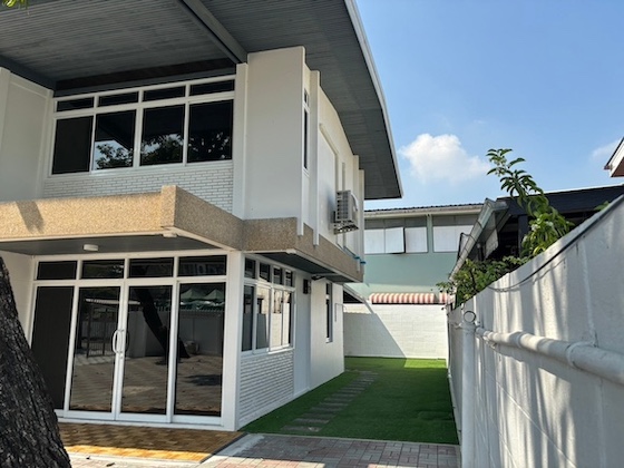 [HUR-71] House/Home Office for Rent near MRT Ratchadaphisek (บ้าน/โฮมออฟฟิศให้เช่า ใกล้ MRT รัชดา) : บ้านให้เช่า 3 ห้องนอน ใกล้รัชดาภิเษก บ้านสวย ทำเลดี