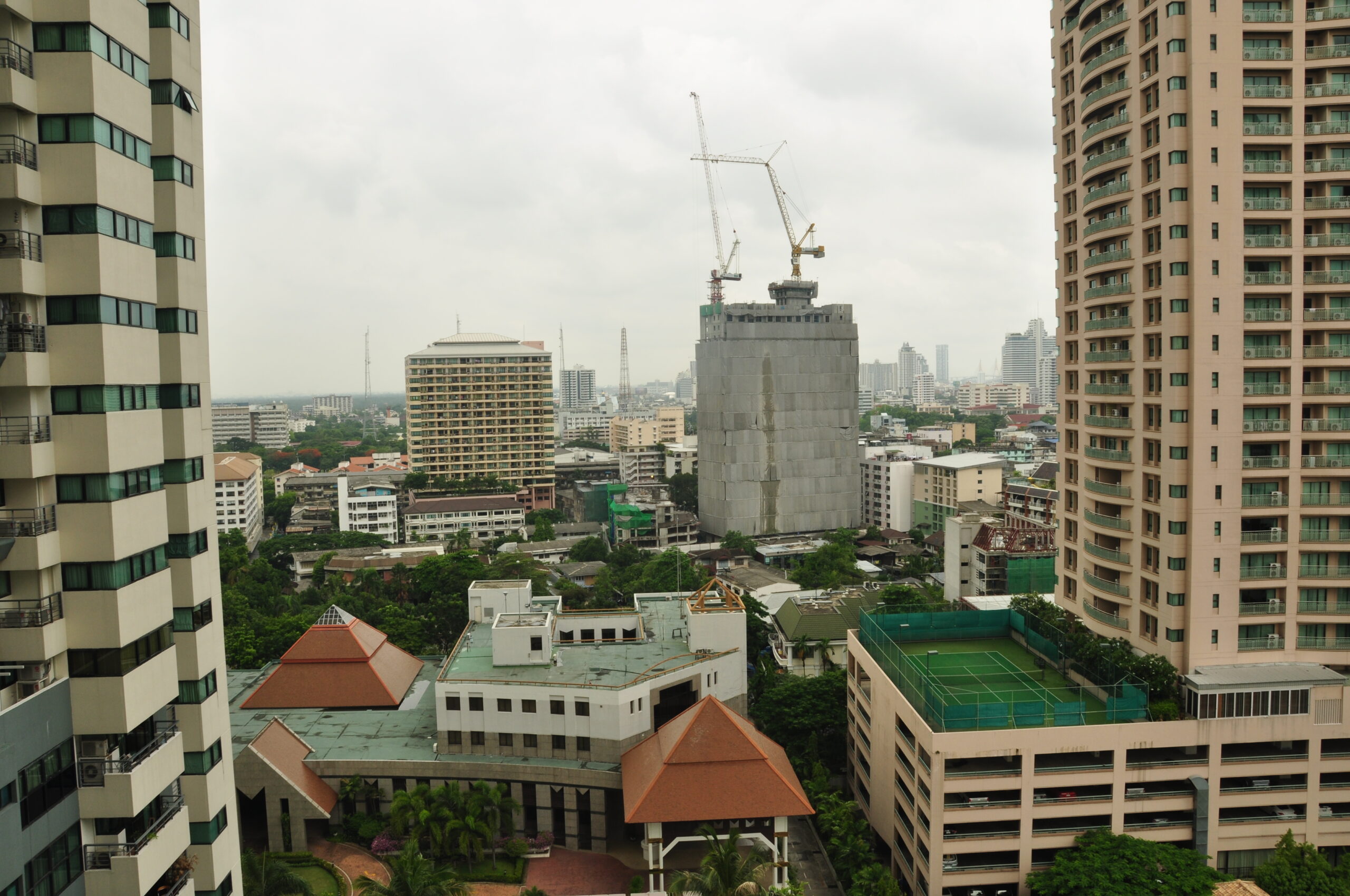 [SI-214] Sathorn Gardens (สาธร การ์เด้นส์) : คอนโดมิเนียมให้เช่า 2 ห้องนอน ใกล้ศาลาแดง คอนโดสวย ส่วนกลางดี