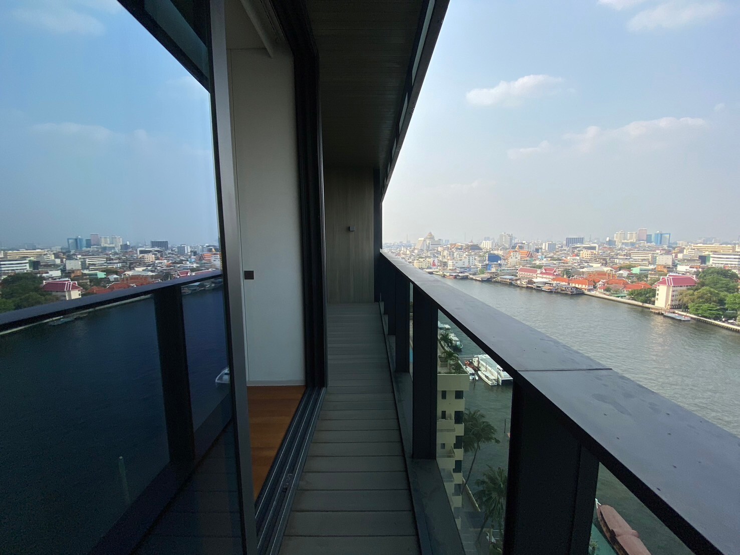 [CHK-156] Banyan Tree Residences Riverside Bangkok (บันยัน ทรี เรสซิเดนซ์ ริเวอร์ไซด์ กรุงเทพ) : คอนโดมิเนียมให้เช่า 1 ห้องนอน ใกล้พร้อมพงษ์ ห้องสวย ราคาพิเศษ