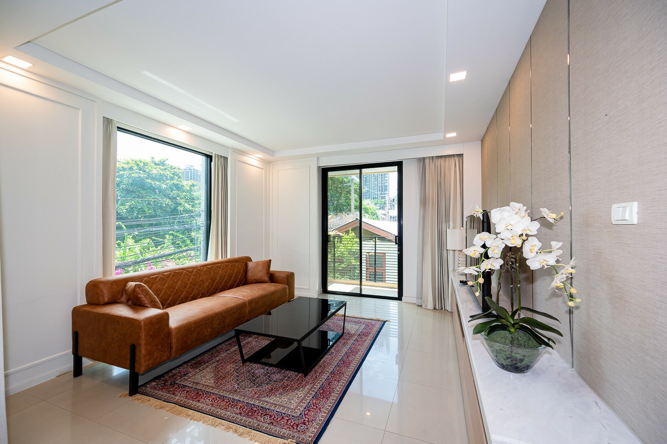 [PL-1861] O2 Hip Condo (โอทู ฮิป) : ขายคอนโดมิเนียม 2 ห้องนอน ใกล้กรุงธนบุรี ห้องสวย น่าลงทุน