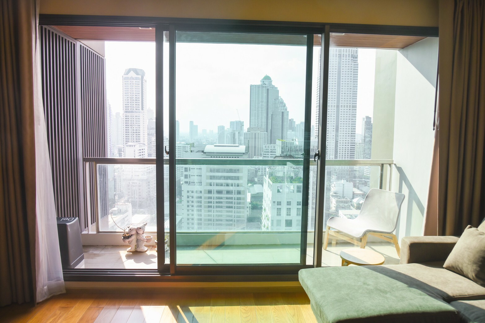 [CHC-1501] The Address Sathorn (ดิ แอดเดรส สาทร) : ขายคอนโดมิเนียม 2 ห้องนอน ใกล้ช่องนนทรี ห้องสวย น่าลงทุน