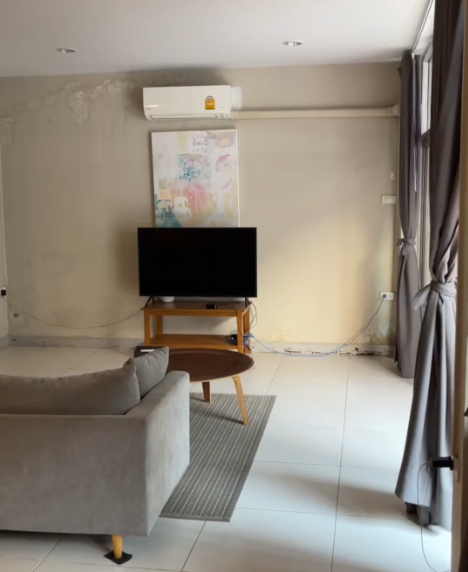 [RA-408] Townhouse For Rent in Sukhumvit 19 with 6 Bedrooms (ทาวน์เฮ้าส์ 6 ห้องนอน ใกล้ สุขุมวิท 19) : ทาวน์เฮ้าส์ให้เช่า 6 ห้องนอน ใกล้พระราม 9 บ้านนี้ดี อยู่แล้วรวย